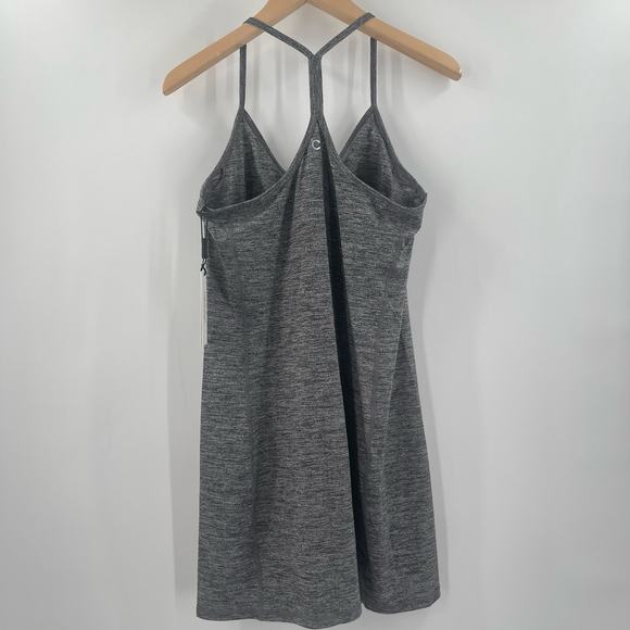 CALVIN KLEIN PERFORMANCE Dress Size Medium Athletic Athleisure NWT Gray Outdoors - Picture 3 of 16